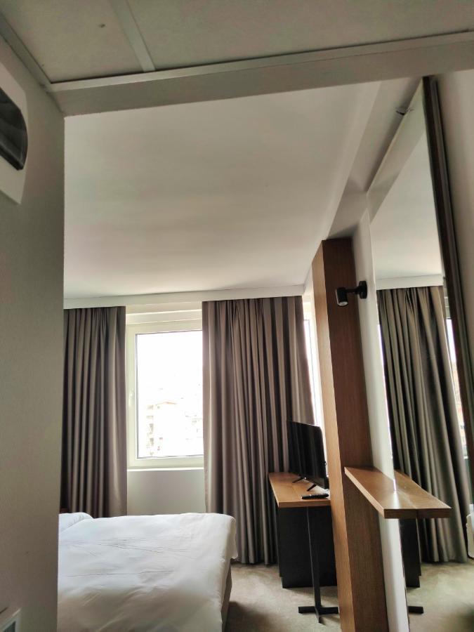 Oaza Hotel Stip Bagian luar foto